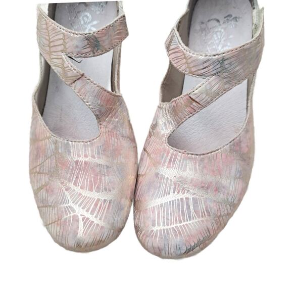 REIKER Rose / Silver Mary Jane Strap Low Heel Comfort Pump Court Shoe Size 37 - Picture 3 of 12